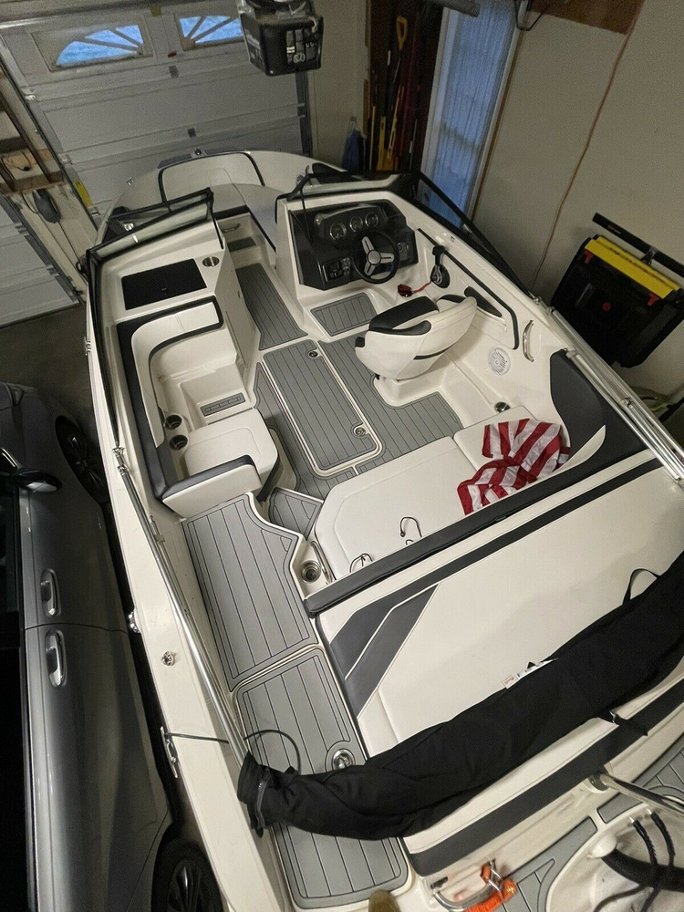 2015-2019 Sea Ray 190 SPX Outboard Anti-slip mat Custom EVA faux teak flooring